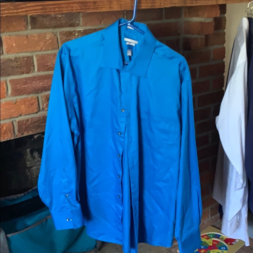 Van heusen dress shirt